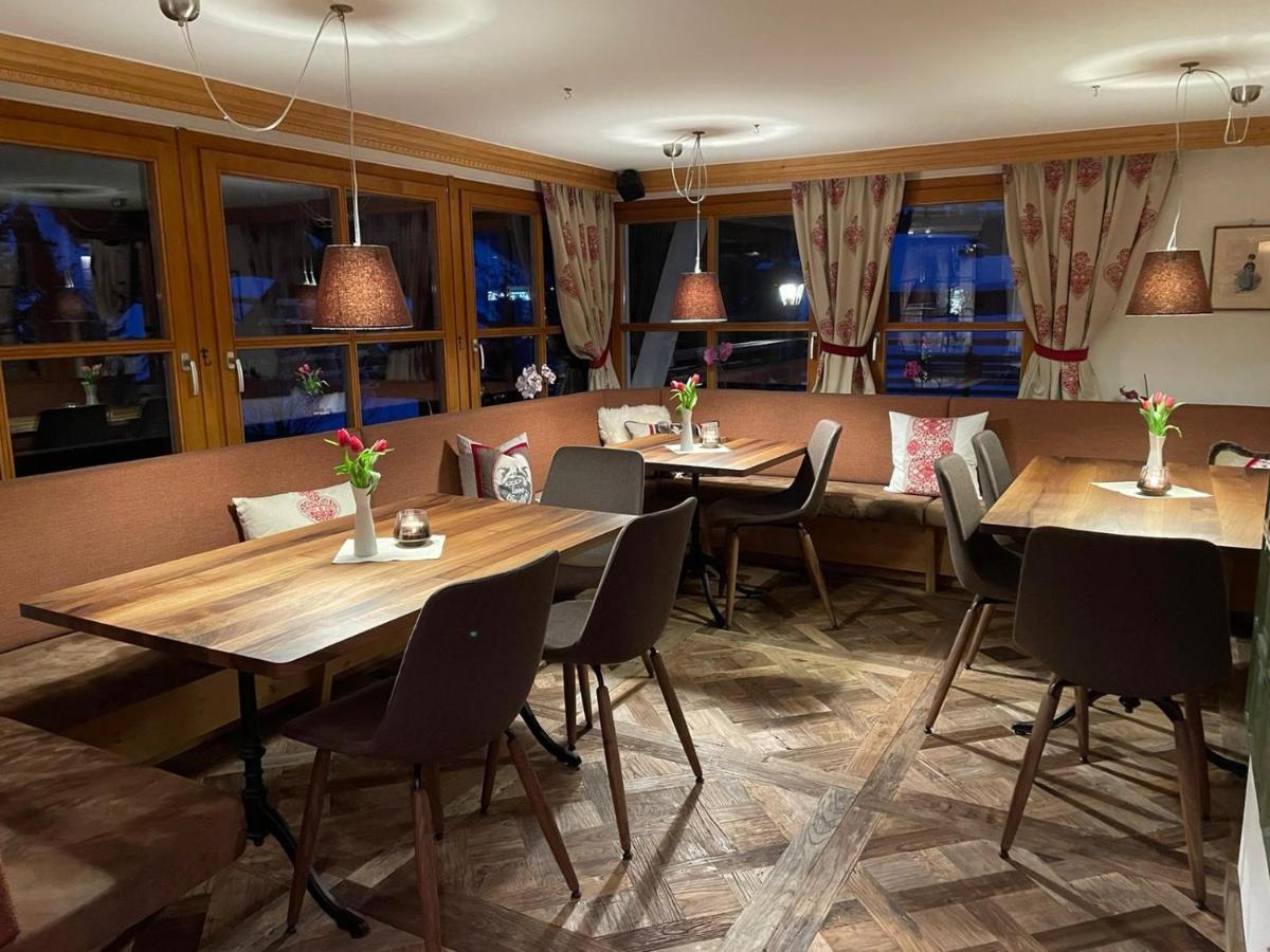 Hotel Alpenrose Gargellen Eksteriør billede