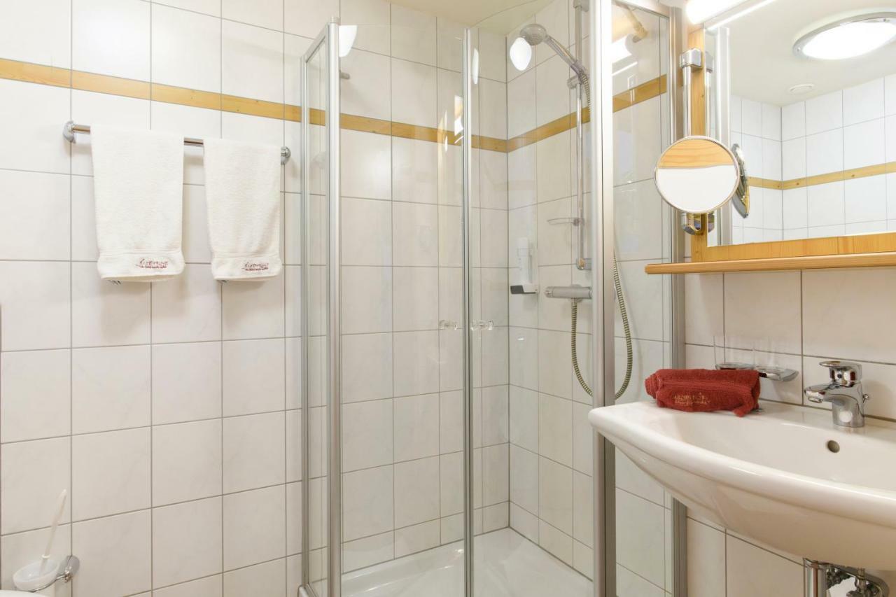 Hotel Alpenrose Gargellen Eksteriør billede