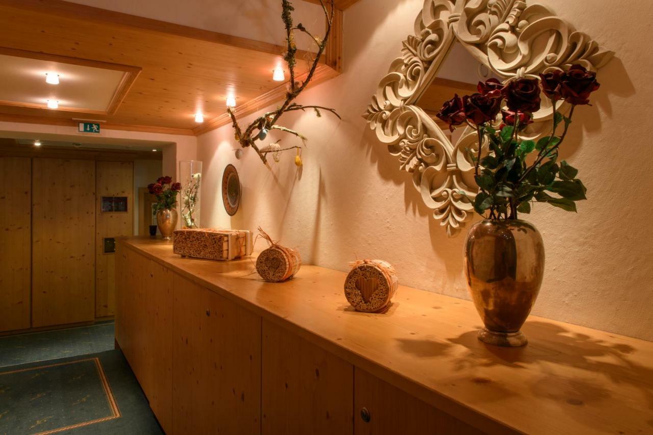 Hotel Alpenrose Gargellen Eksteriør billede